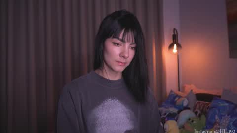 Snapshot of hollylinder_ chatting on 11/26/25, 12:33 Holly Linder online show from 11/26/25, 12:33