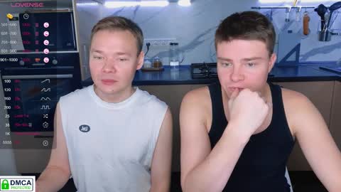 holy_eggs_00 online show from 11/06/25, 10:49