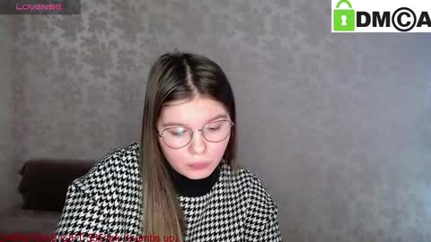 Welcome guys  Pleasure to see you all here  My name is MichaelaTip menu is active Private is open  online show from 12/26/24, 05:37