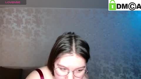 Welcome guys  Pleasure to see you all here  My name is MichaelaTip menu is active Private is open  online show from 01/16/25, 02:51