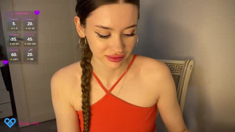 Snapshot of holybabe342 chatting on 12/08/24, 08:25 Vio online show from 12/08/24, 08:25