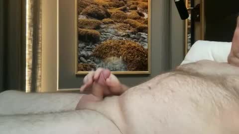 Daffy online show from 10/22/25, 01:44