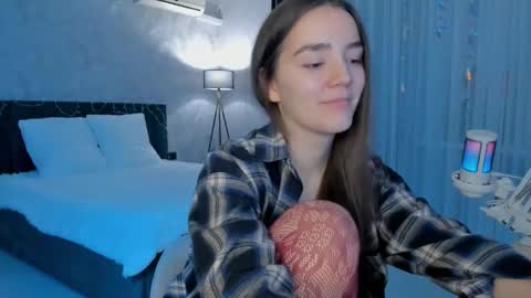 Chantal online show from 10/28/25, 05:15