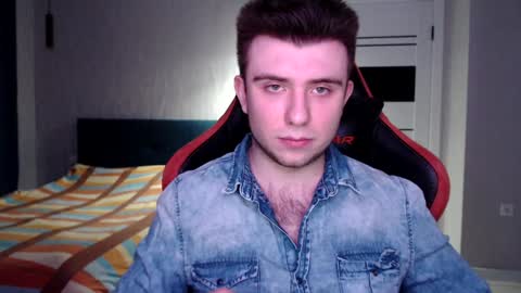 Snapshot of honey_furry chatting on 01/31/25, 02:15 Wolfy online show from 01/31/25, 02:15