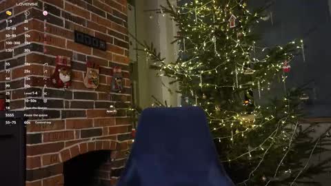 honey_pixie online show from 12/24/24, 08:38