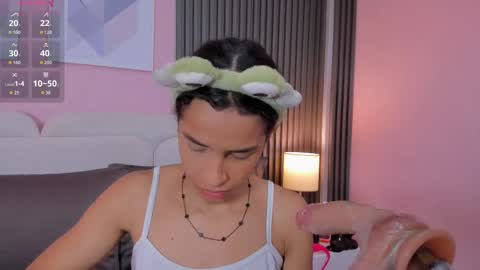 Snapshot of honey_sofii_ chatting on 10/02/25, 11:39 honey_sofii_ online show from 10/02/25, 11:39