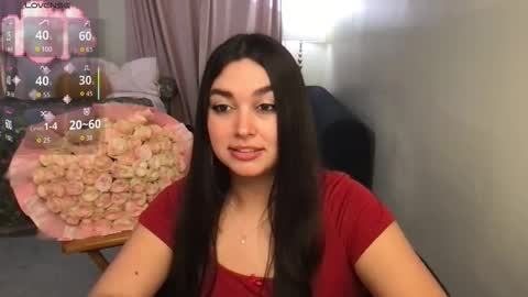 Tia online show from 11/06/25, 04:46