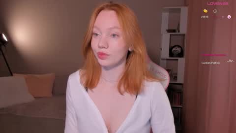 honeyautumn online show from 10/25/25, 10:48