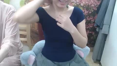 Snapshot of honeybaby2k chatting on 10/21/25, 01:50 honeybaby2k online show from 10/21/25, 01:50