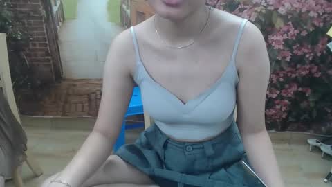 Snapshot of honeybaby2k chatting on 10/21/25, 02:07 honeybaby2k online show from 10/21/25, 02:07