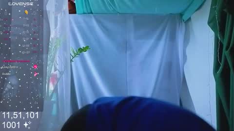 Molly  online show from 10/23/25, 04:34