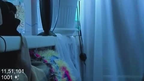 Molly  online show from 11/17/25, 04:40