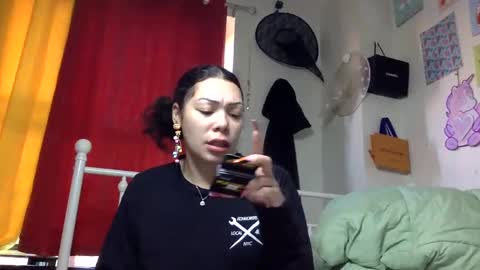 Snapshot of honeyruby chatting on 10/16/25, 01:12 Ruby Sparks online show from 10/16/25, 01:12