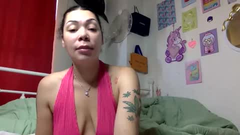 Snapshot of honeyruby chatting on 10/17/25, 02:52 Ruby Sparks online show from 10/17/25, 02:52