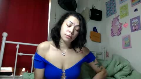 Snapshot of honeyruby chatting on 10/30/25, 01:34 Ruby Sparks online show from 10/30/25, 01:34