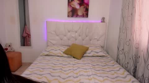 Andrea online show from 01/30/25, 04:13