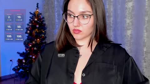 Karina online show from 12/29/24, 10:45