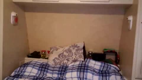 Snapshot of horneyfuck000342167 chatting on 11/26/25, 01:39 horneyfuck000342167 online show from 11/26/25, 01:39