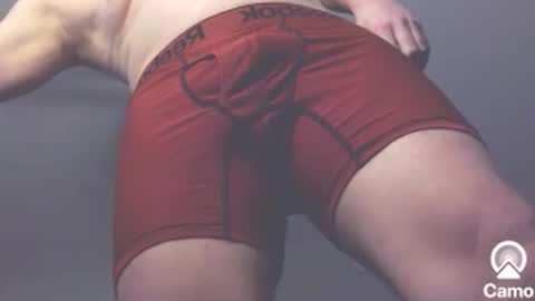 Snapshot of horny0g chatting on 01/21/25, 04:10 horny0g online show from 01/21/25, 04:10