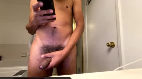 Snapshot of horny420couplela chatting on 12/04/24, 10:02 daddyslilcumslut online show from 12/04/24, 10:02