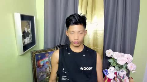 Snapshot of horny_asianmoreno chatting on 03/05/25, 02:03 ROGER online show from 03/05/25, 02:03