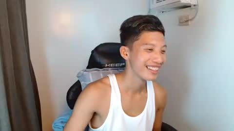 Snapshot of horny_asianmoreno chatting on 09/11/25, 09:31 ROGER online show from 09/11/25, 09:31