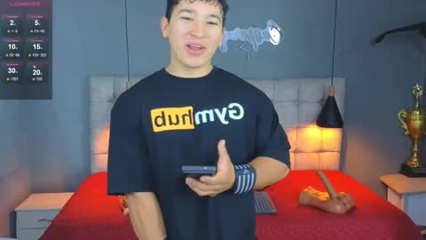 Snapshot of horny_nick18 chatting on 10/07/25, 12:57 horny_nick18 online show from 10/07/25, 12:57