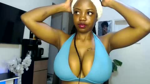 Snapshot of horny_princcess chatting on 02/06/25, 07:51 horny_princcess online show from 02/06/25, 07:51