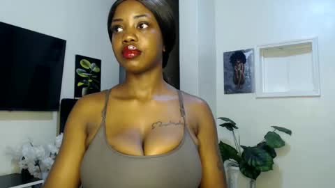 Snapshot of horny_princcess chatting on 02/26/25, 07:49 horny_princcess online show from 02/26/25, 07:49