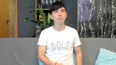 Alex and Camilo online show from 09/11/25, 08:31