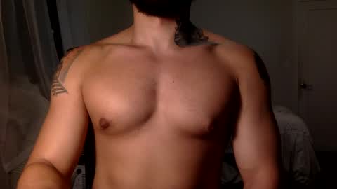 Snapshot of hornybbcxx chatting on 10/07/25, 01:14 hornybbcxx online show from 10/07/25, 01:14