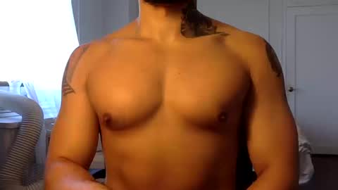 Snapshot of hornybbcxx chatting on 10/15/25, 05:46 hornybbcxx online show from 10/15/25, 05:46