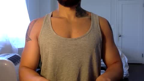 Snapshot of hornybbcxx chatting on 10/27/25, 05:50 hornybbcxx online show from 10/27/25, 05:50