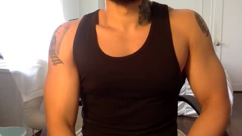 Snapshot of hornybbcxx chatting on 10/29/25, 05:36 hornybbcxx online show from 10/29/25, 05:36