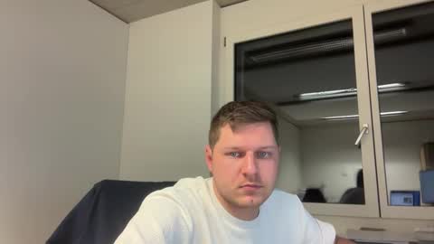 hornyboy95300 online show from 11/27/25, 05:04