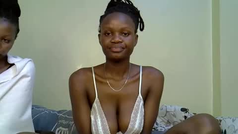 Sea girl online show from 10/22/25, 04:35