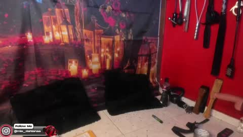 Snapshot of hornydahiana chatting on 12/16/24, 03:19 Mia Dahianaa 2 hornydahianax online show from 12/16/24, 03:19