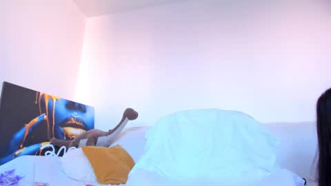 Emma online show from 01/20/25, 07:36