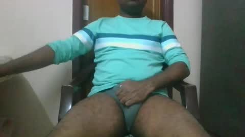Snapshot of hornyexcc chatting on 01/05/25, 05:30 Sanju online show from 01/05/25, 05:30