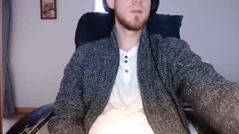 Snapshot of hornygaren chatting on 02/06/25, 09:00 zorander online show from 02/06/25, 09:00
