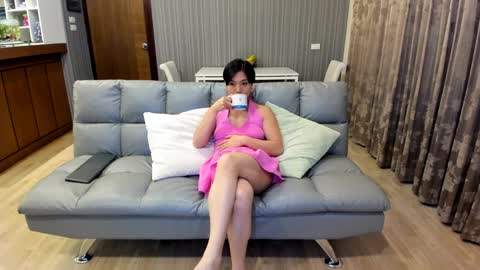 Puca  Tam online show from 10/18/25, 05:35