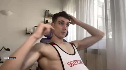 Snapshot of hornytwunk01 chatting on 10/23/25, 09:30 hornytwunk01 online show from 10/23/25, 09:30