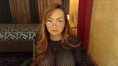 Snapshot of horsecockjackie chatting on 12/20/24, 02:52 horsecockjackie online show from 12/20/24, 02:52