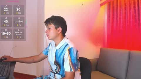 hospick_white online show from 11/15/25, 06:26