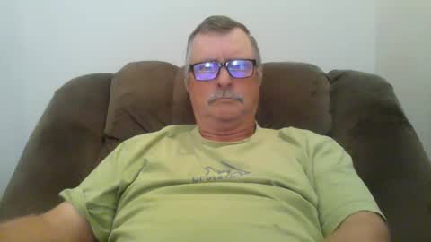 Snapshot of hot4tightholes chatting on 12/06/24, 02:28 hot4tightholes online show from 12/06/24, 02:28