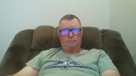 Snapshot of hot4tightholes chatting on 02/10/25, 03:42 hot4tightholes online show from 02/10/25, 03:42