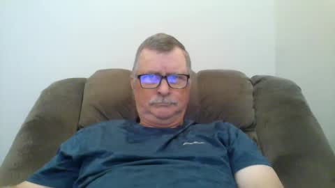 Snapshot of hot4tightholes chatting on 02/19/25, 05:06 hot4tightholes online show from 02/19/25, 05:06