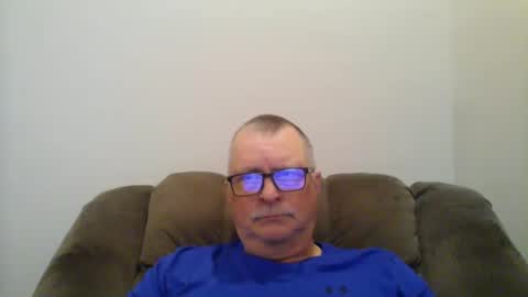 Snapshot of hot4tightholes chatting on 03/03/25, 02:04 hot4tightholes online show from 03/03/25, 02:04
