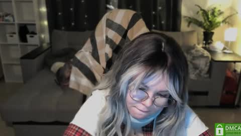   online show from 12/05/24, 07:28