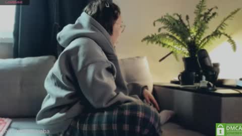   online show from 02/23/25, 02:25